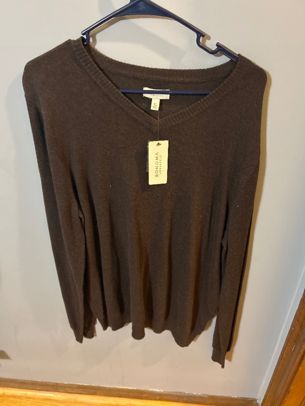 Women’s/men’s Sonoma brown sweater XL